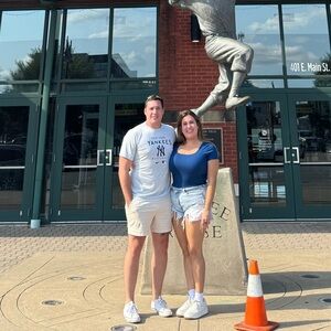 Meet your Poshers, Maia & Tyler